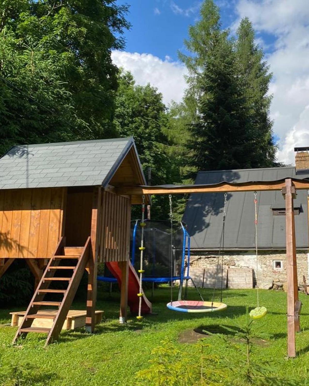 Chalupa Šárka Dolni Dvur Exterior foto