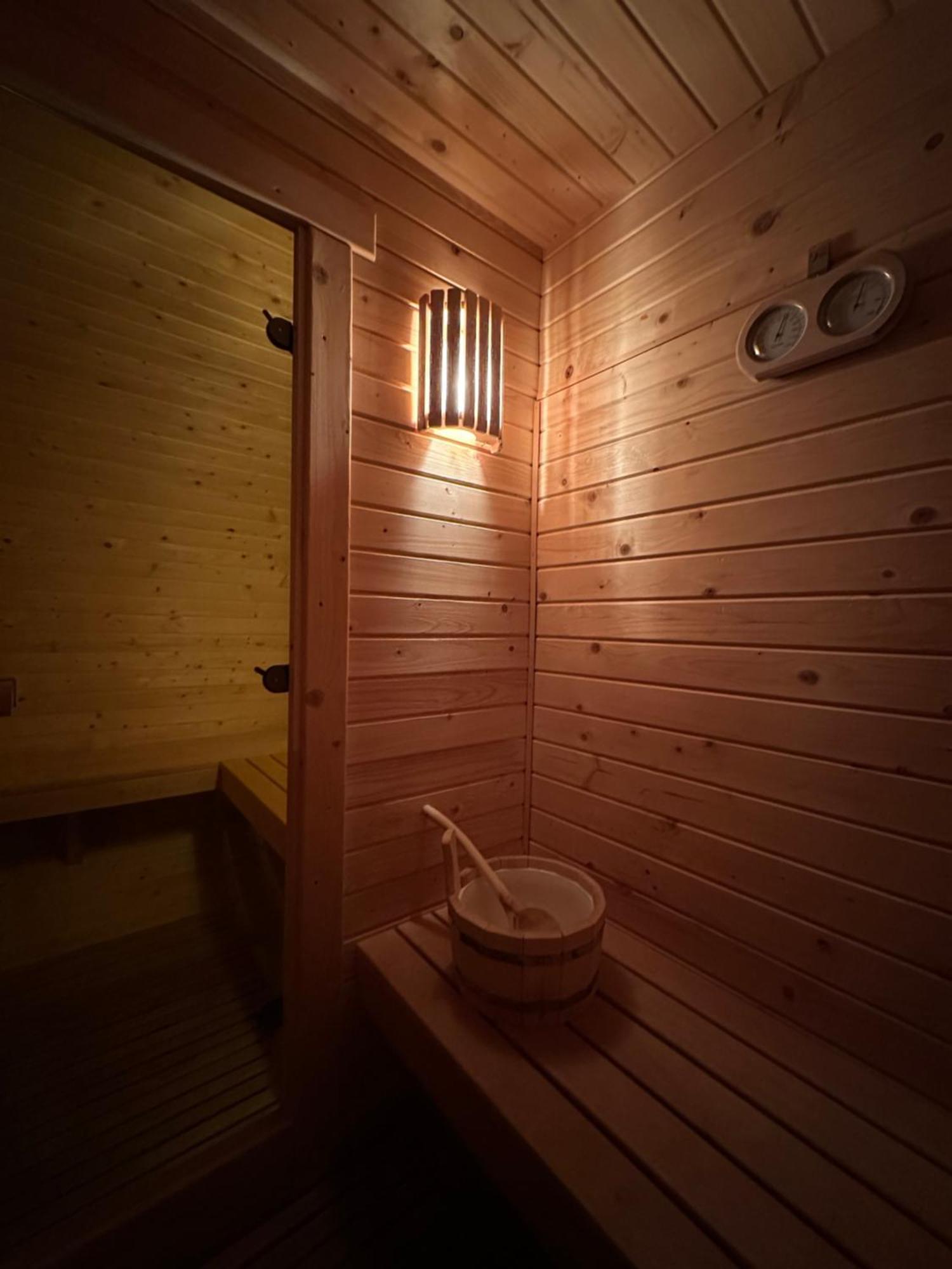 Chalupa Šárka Dolni Dvur Exterior foto